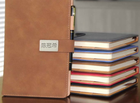 商務記事本 金屬搭扣 創意皮面